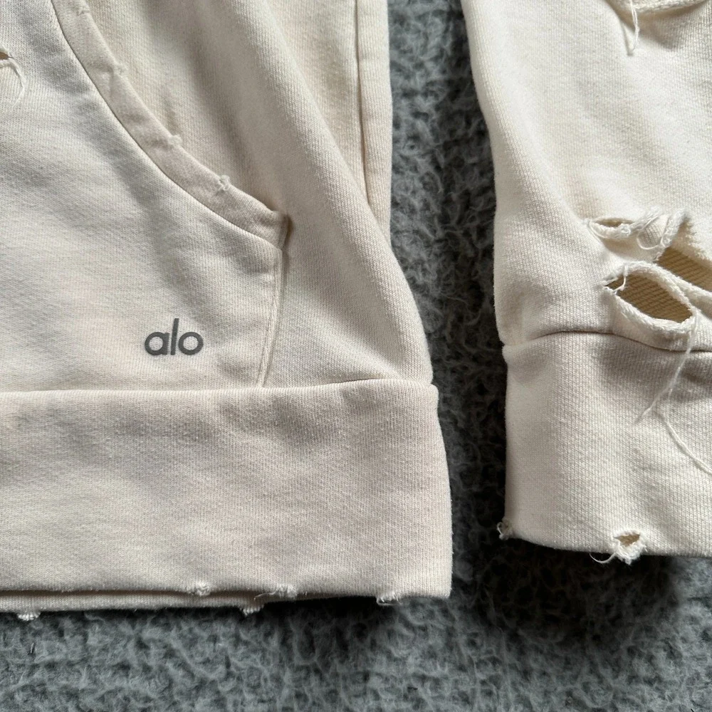 ALO Hoodie Distressed Shredded Beige Womens XS Sweatshirt Ripped‎ Style Flaw